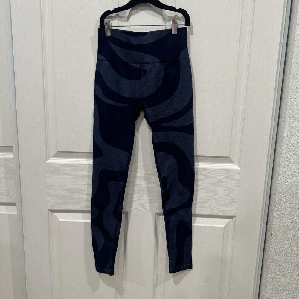 Fabletics High-Waisted Seamless Blue Swirl Leggings Women’s Size Small S - Picture 4 of 7